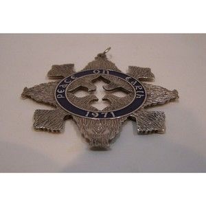 Vintage Wallace 1971 Sterling Silver Doves Peace on Earth Doves Ornament - 925